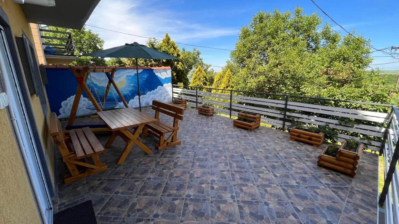 Apartman-Suite Marinero Vârşeţ Exterior foto